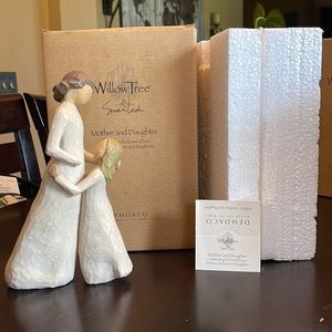 Willow Tree Mother and Daughter 26021